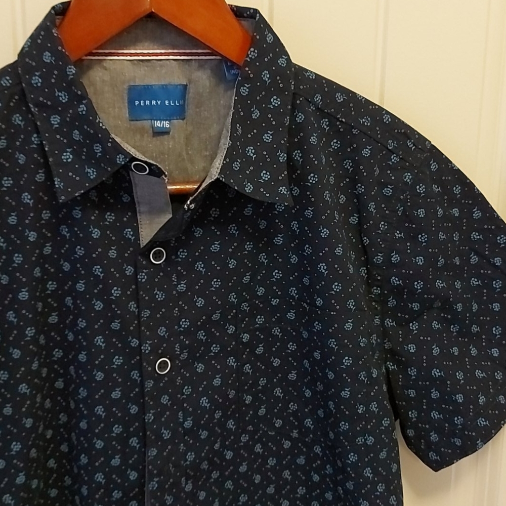 Perry Ellis button down boys